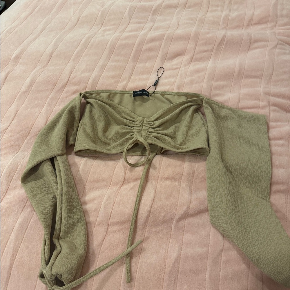 PrettyLittleThing Tan Off-Shoulder Crop Top
